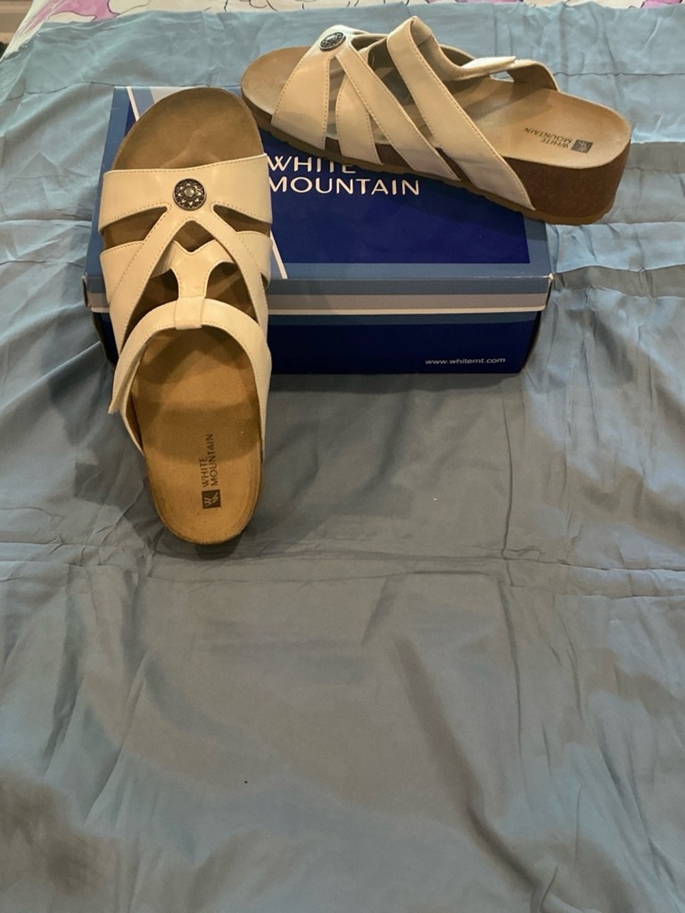 Women’s Accessories Subcategory Identification